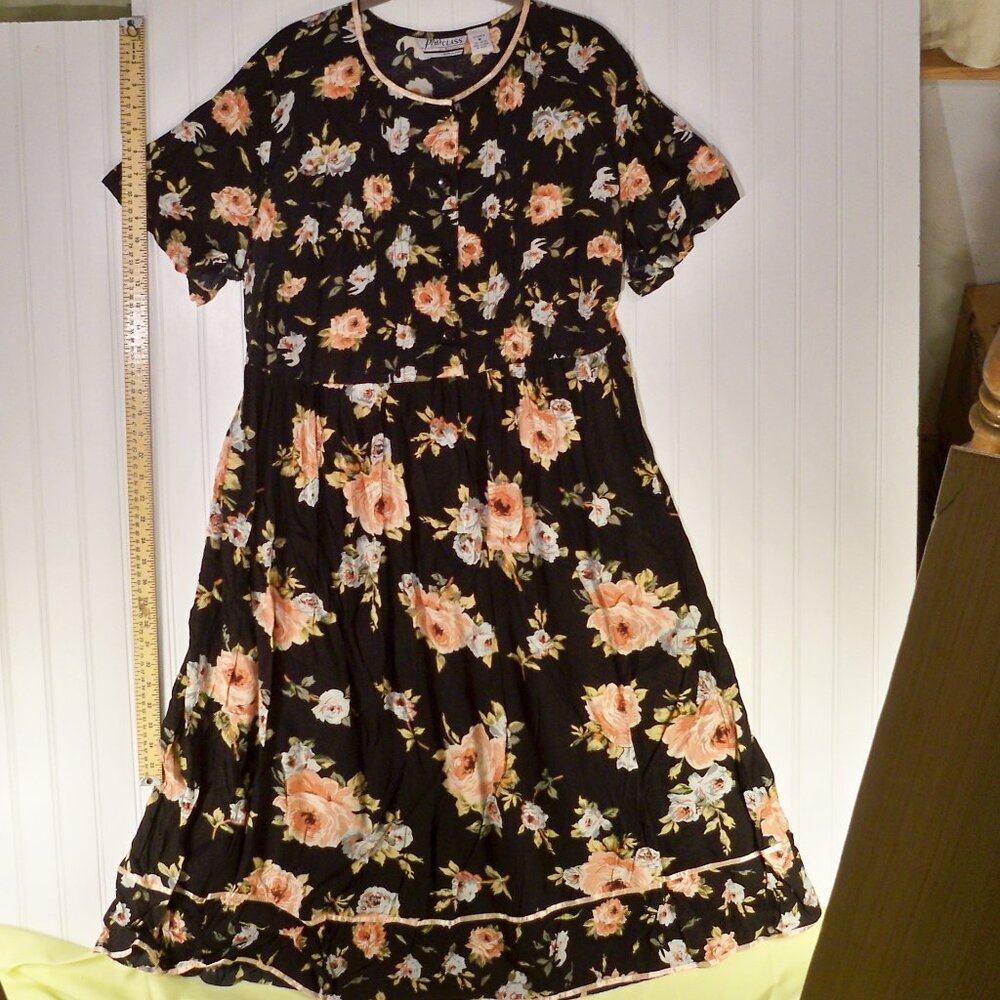 Plus Class, Pink Roses Dress, M - Picture 2 of 6